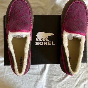 Sorel  Tremblant Suede and Tweed Moccasin NWT size 9